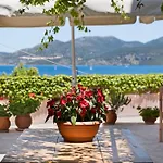 Tasoula With Mountain View Apartman *